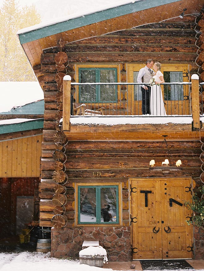 winter-colorado-wedding-by-gina-zeidler-photography-154